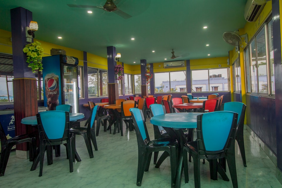 SPOT ON 62814 Hotel Hiya, Matighara Darjeeling More Siliguri, Siliguri