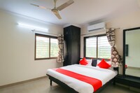 OYO Hotel Khondhana Fort