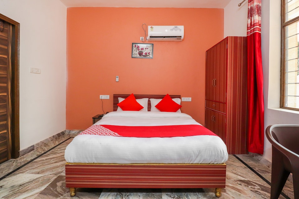 OYO 62848 N D RESIDENCY, Greater Noida, Noida