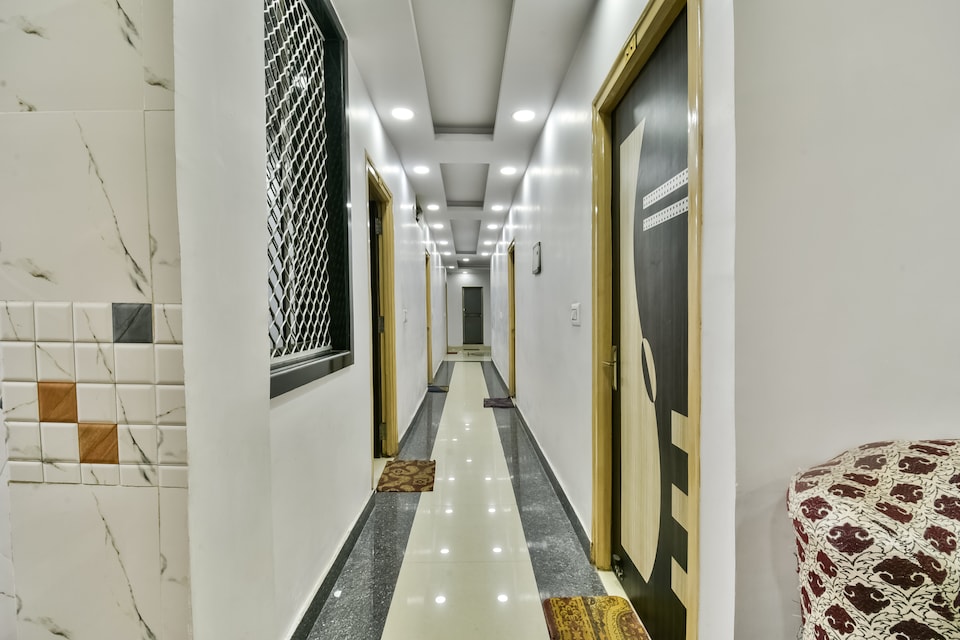 OYO 62868 Hotel Vijay, Darbhanga city, Darbhanga