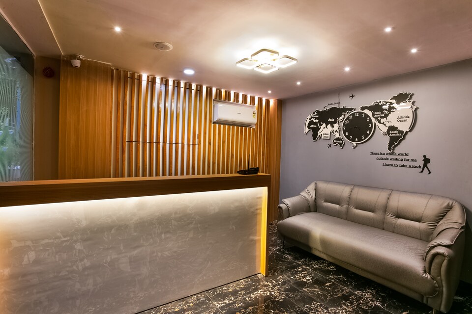 OYO 62882 Villa Palace, Mumbai International Airport, Mumbai