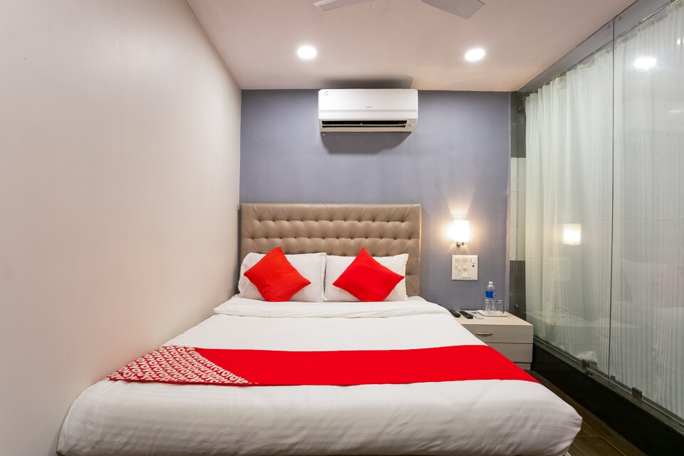 OYO 62882 Villa Palace, Mumbai International Airport, Mumbai