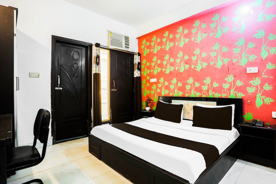 Hotel O Silver Palace, Dwarka Delhi, Delhi