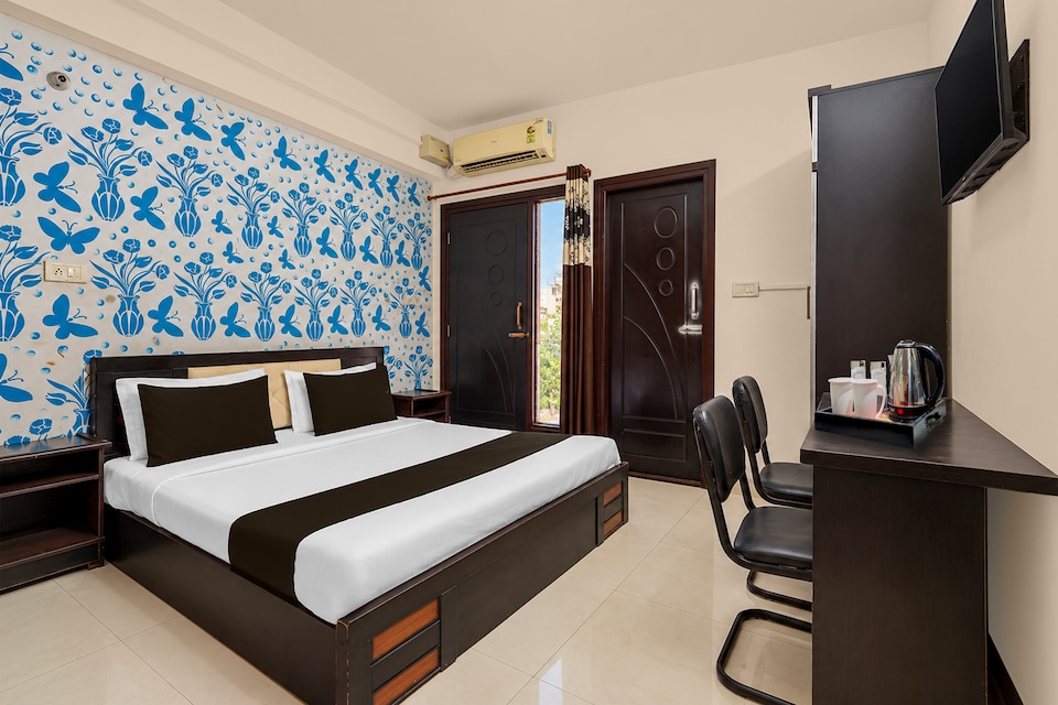 Hotel O Dwarka Sector 9 Formerly Silver Palace, Dwarka Delhi, Delhi