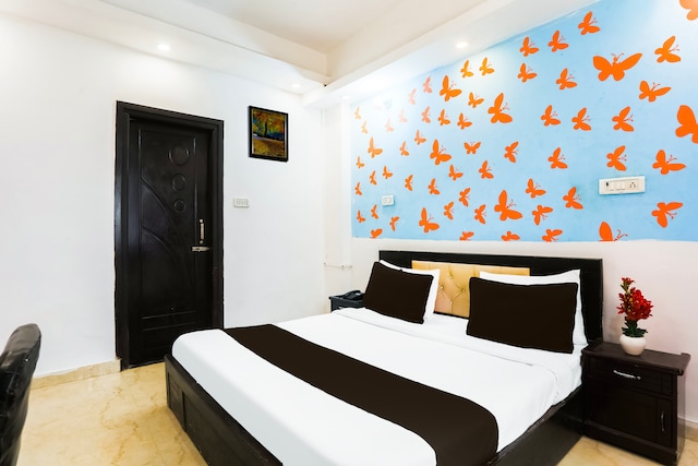 Hotel O Dwarka Sector 9 Formerly Silver Palace