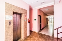 Hotel O Avni Residency