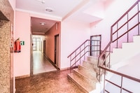 Hotel O Avni Residency