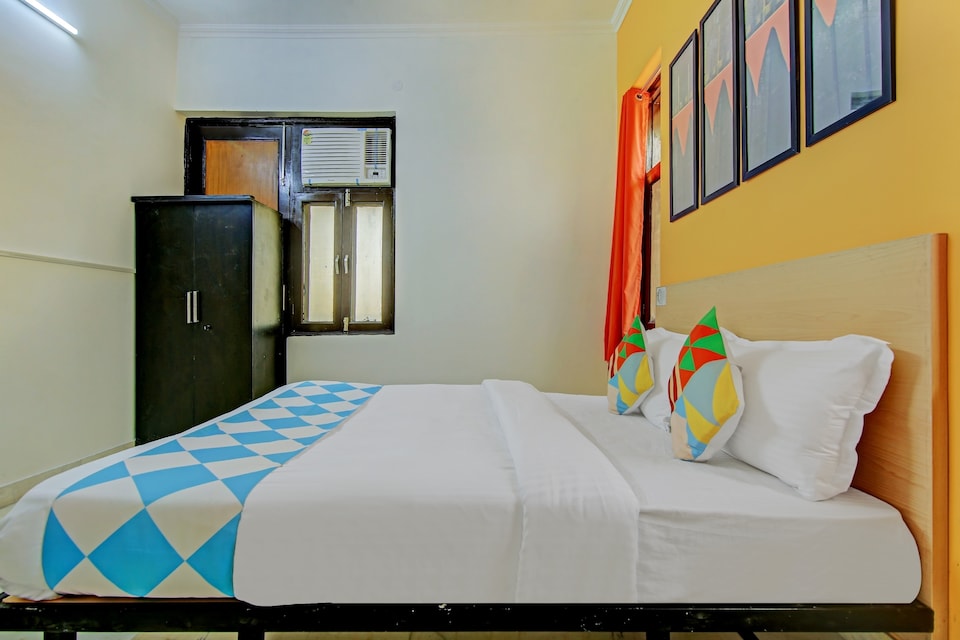 OYO Home 62903 Decent Studio Residence, Faridabad, Faridabad