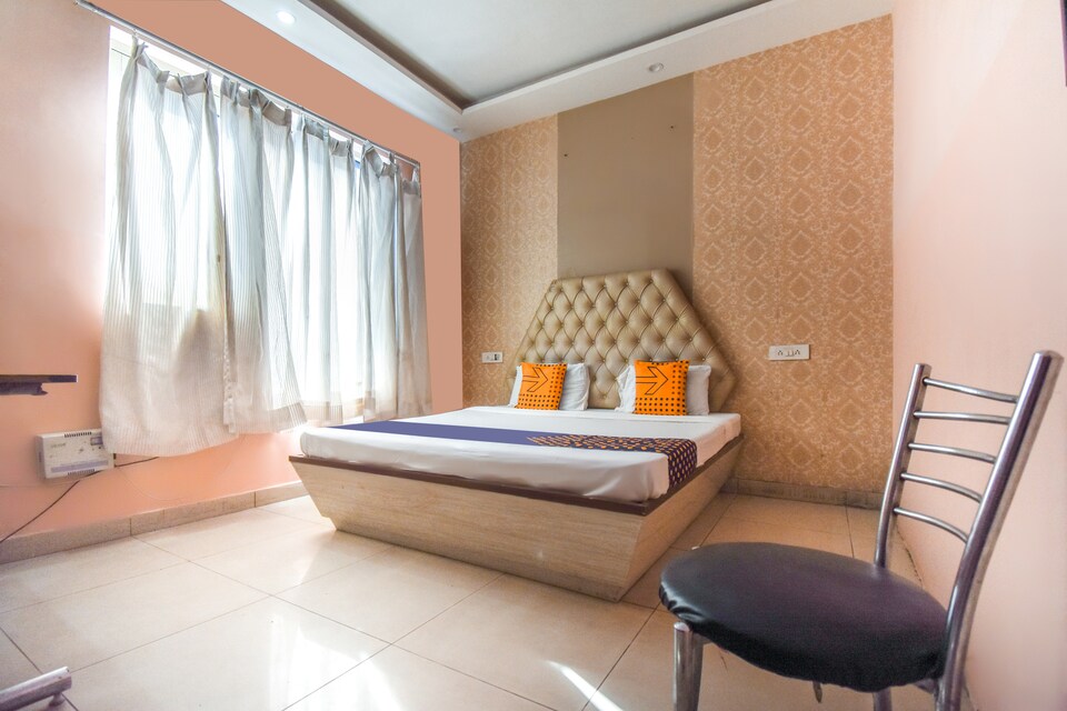 SPOT ON 62941 Hotel Kangan, Zirakpur, Zirakpur