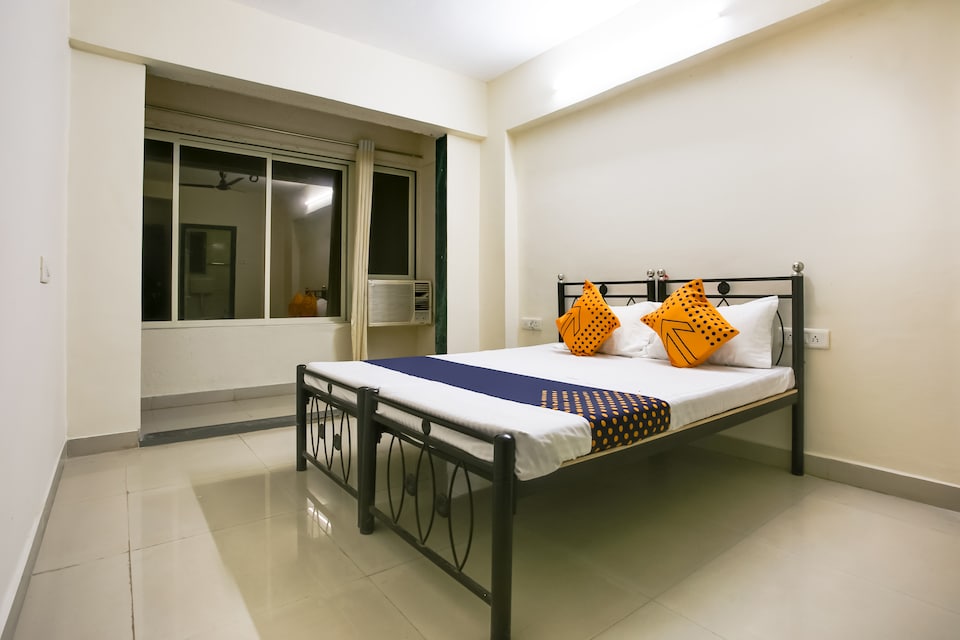 SPOT ON Mega Villa, Mumbai Western, Mumbai