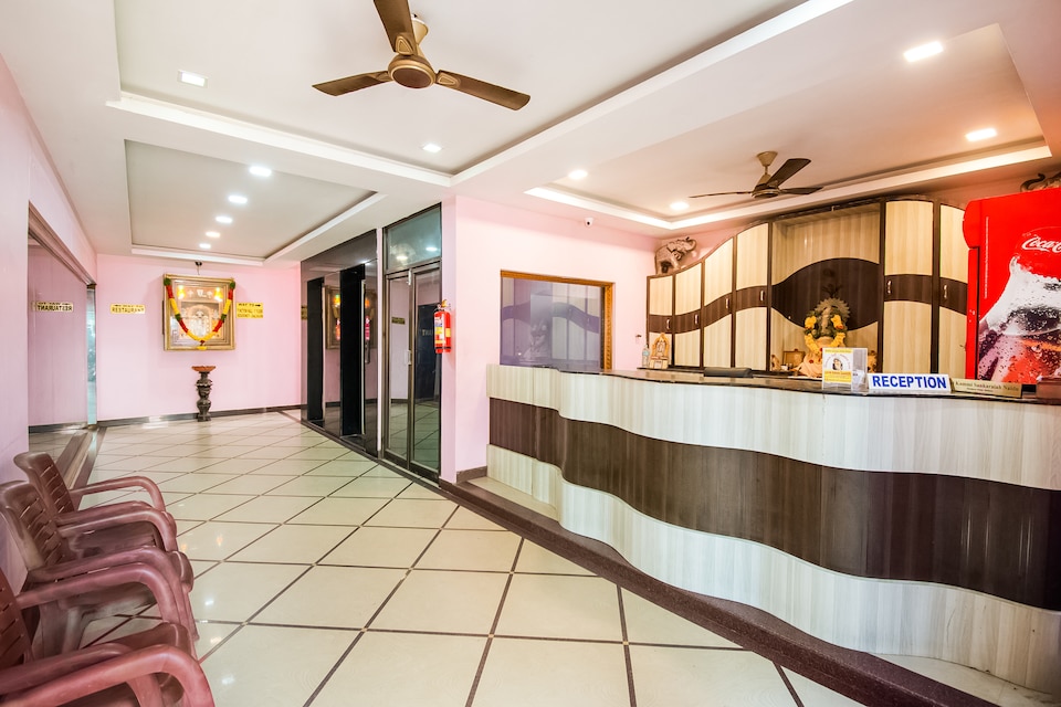 OYO Flagship 62964 Hotel Vandana Grand, Nellore Bus Station, Nellore