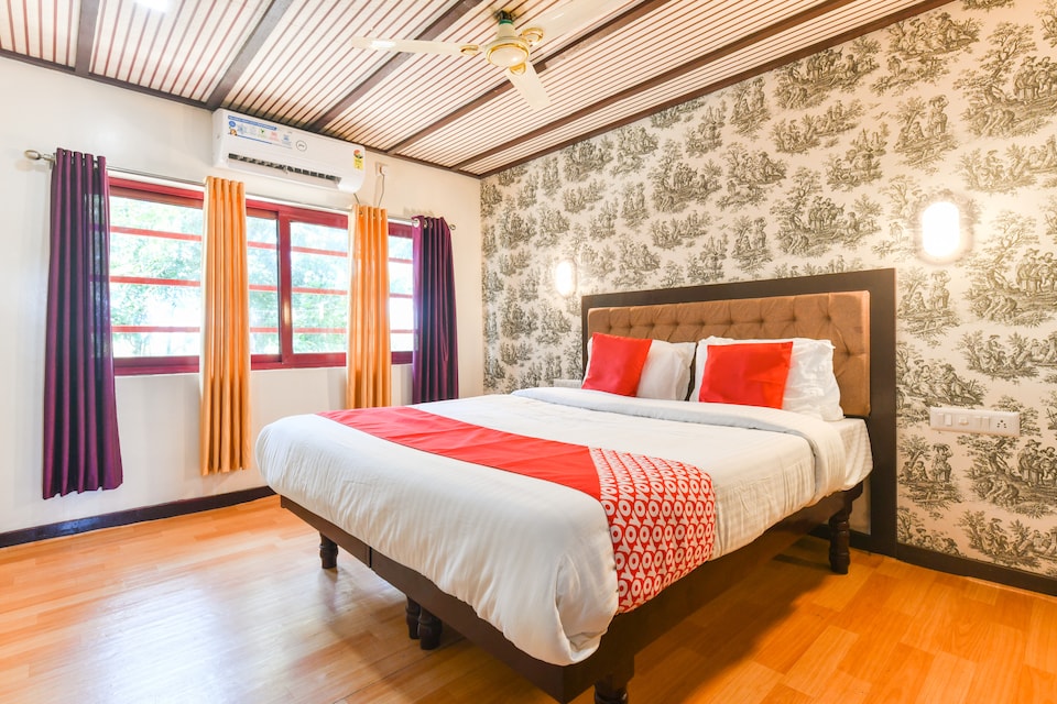 OYO 62968 Egc Sharing Houseboat, AC Road Alappuzha, Alappuzha