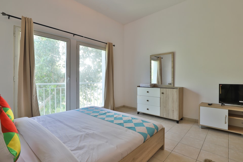 OYO 347 Home Building 195, Street - 10, Discovery Garden Dubai, Dubai