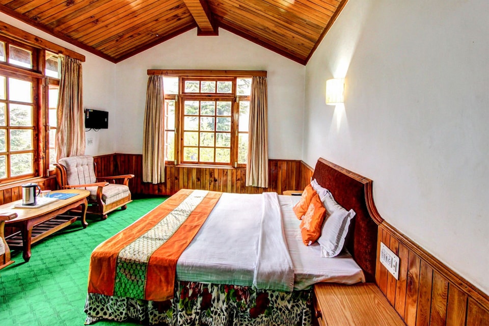 OYO Hotel Kalpna, Old Manali Road, मनाली