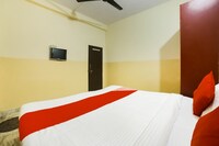 OYO Yogi Guest House