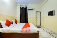 OYO Yogi Guest House