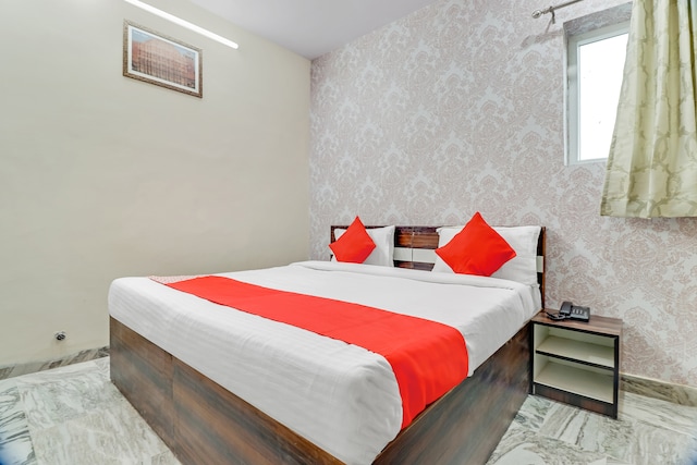 HOTEL O THE ROYAL INN