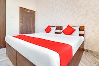 HOTEL O THE ROYAL INN
