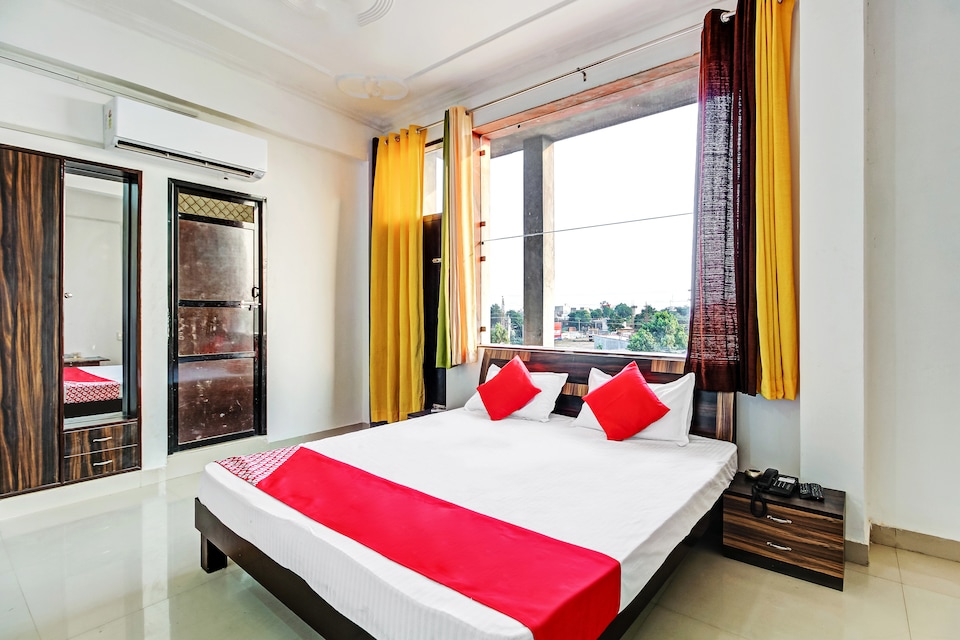 OYO 63068 Sangam Hotel & Restaurant , Chirawa, Jhunjhunu