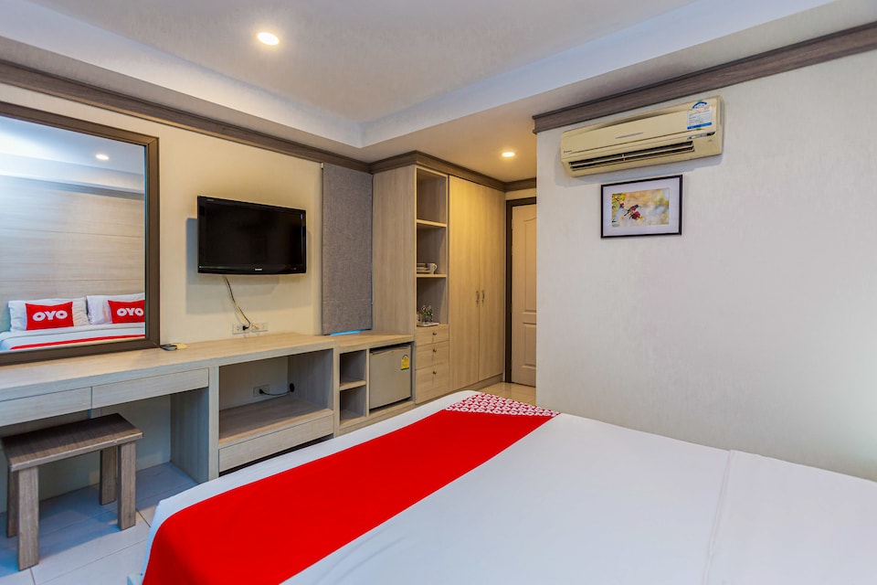 OYO 380 Jomthong Mansion, Outter Chalong P3, Phuket