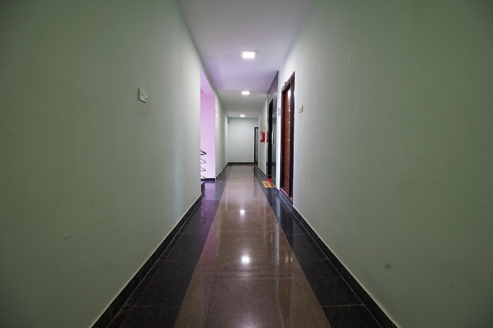 OYO 63078 Aspen Apartment, Gandhipuram Coimbatore, Coimbatore