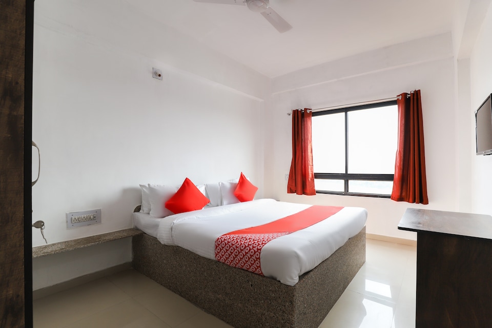 OYO 63092 Hotel Lucky Inn, SP Ring Road Sarkhej, Ahmedabad