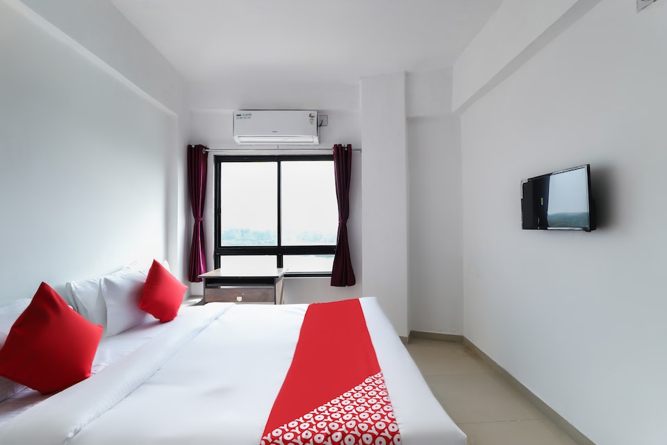 OYO 63092 Hotel Lucky Inn, SP Ring Road Sarkhej, Ahmedabad