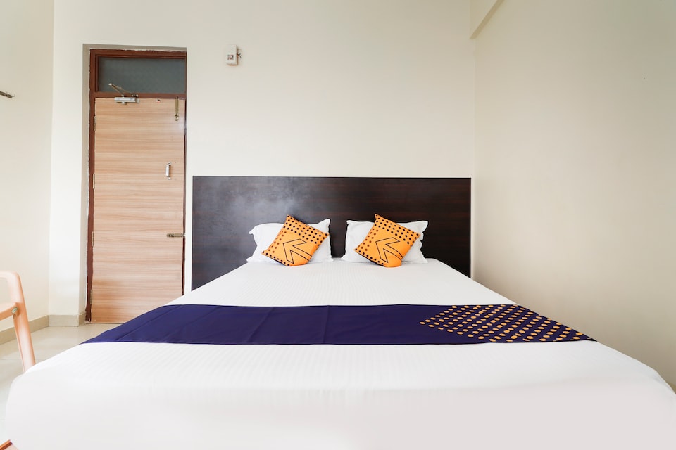 SPOT ON 63100 Slv Lodge, Bidadi, Bangalore