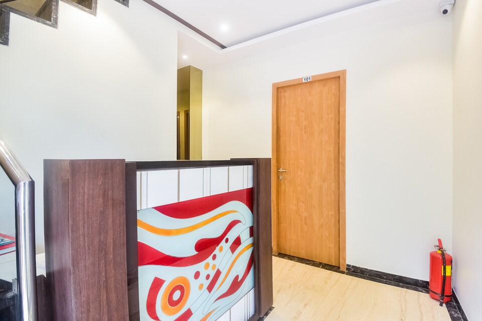 OYO 63102 Hotel Blue Orchid , Mumbai International Airport, Mumbai