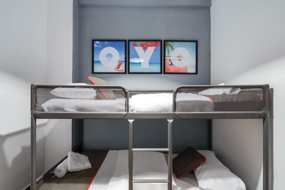 OYO Ruzafa Guesthouse, Valencia, Valencia