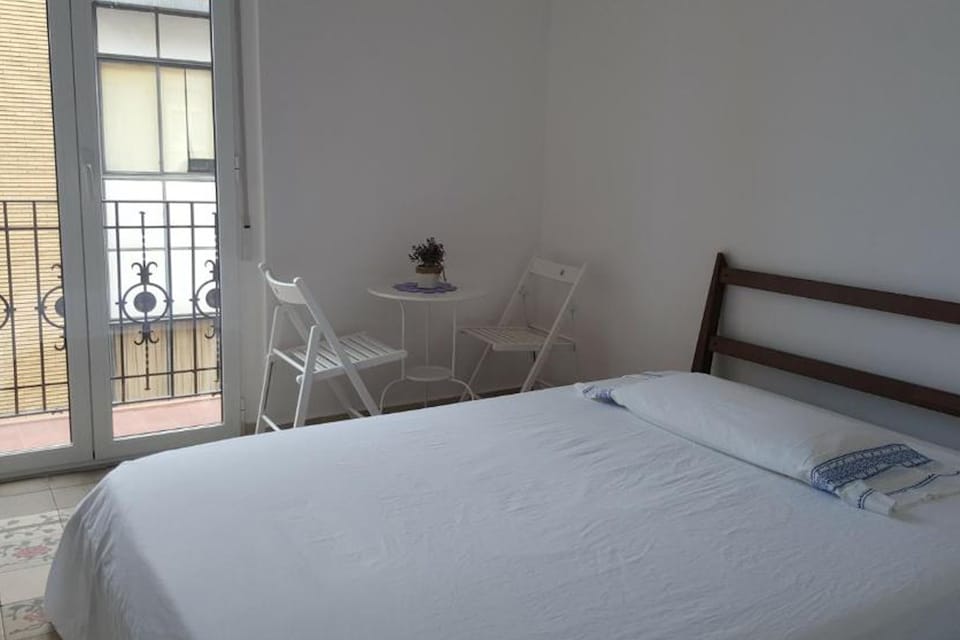 OYO Guest House Ruzafa, Valencia, Valencia