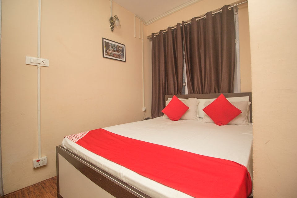 OYO 63120 Rishop Ecohut, Rishop, Rishop