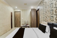 Hotel O LS BANQUET & ROOMS