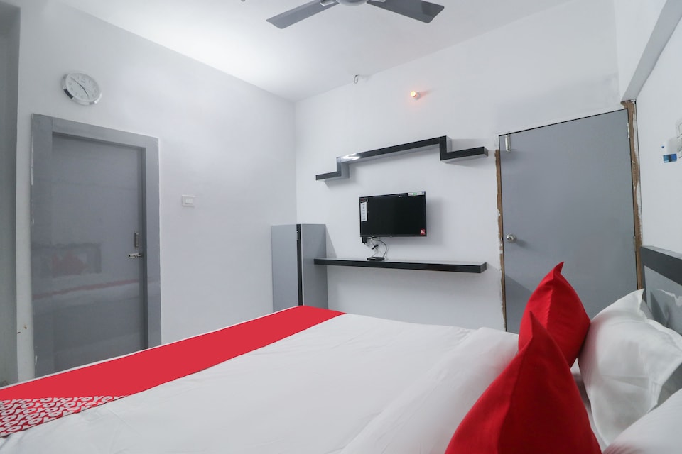 Prop live in new code - KOL2438, VIP Road Kolkata, Kolkata