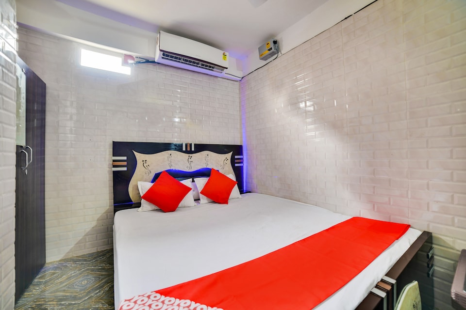OYO 63157 Hotel Kosut, Patna Station, Patna