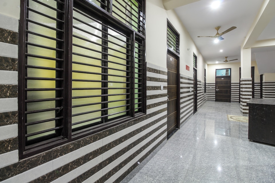 OYO 63160 Rajan Shree Dham , Prem Mandir Vrindavan, Vrindavan