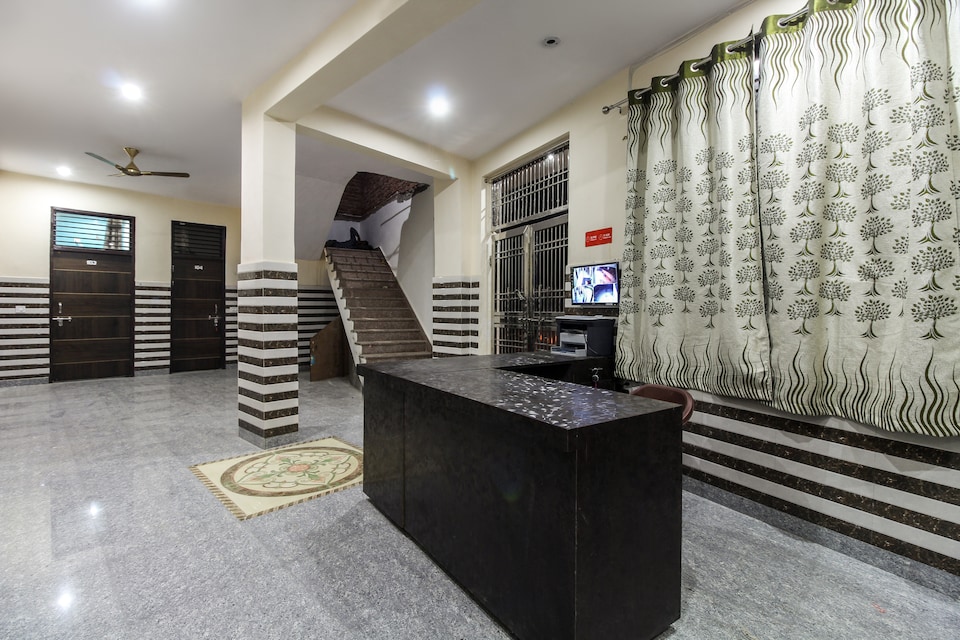 OYO 63160 Rajan Shree Dham , Prem Mandir Vrindavan, Vrindavan