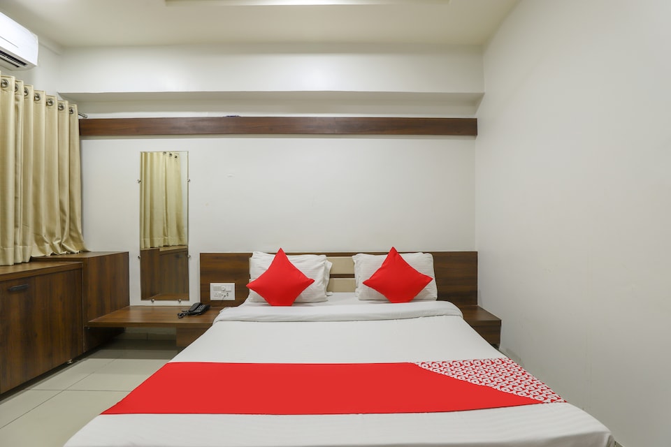 OYO 63184 Hotel Balaji , Dahod, Vadodara