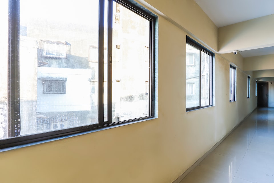 SPOT ON 63193 Hotel Oasis, Vapi, Vapi