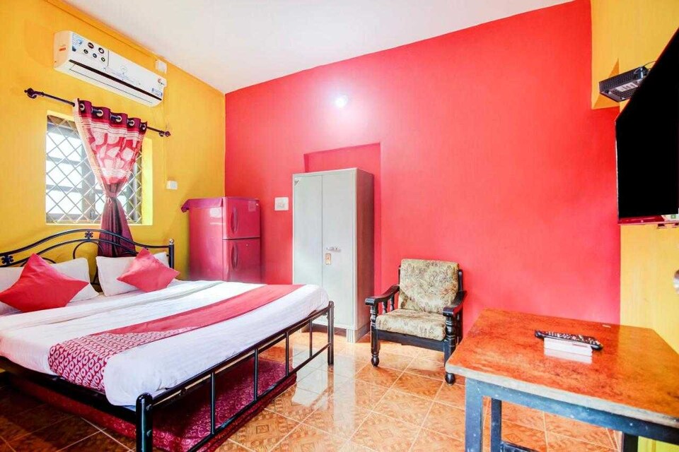 OYO Flagship Libanton Guest House, Anjuna Vagator Goa, Goa