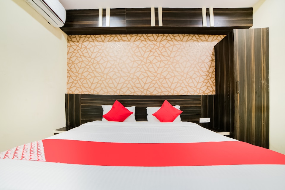 OYO Hotel Ram Ratan Grand, Shamshabad, Hyderabad