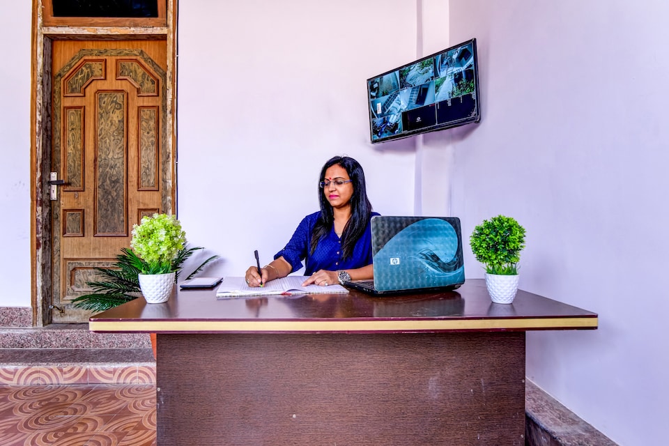 OYO 63236 Valencia Inn, Cantonment, Varanasi