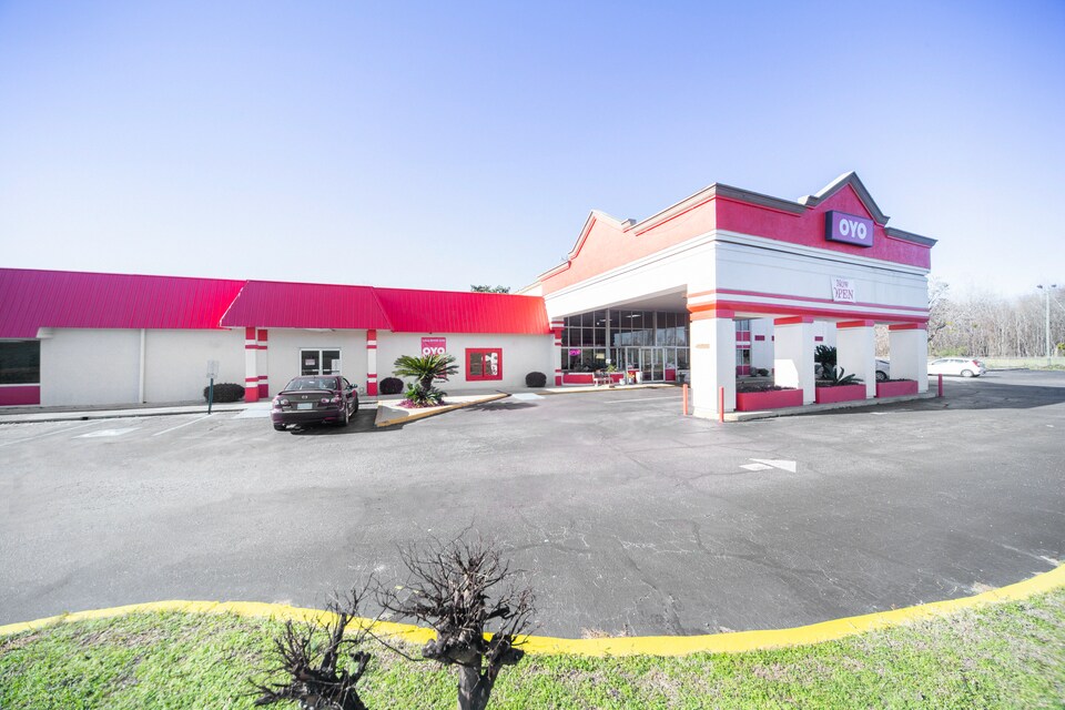 OYO Hotel Montgomery AL I-65 & South Blvd, C36105, Montgomery AL