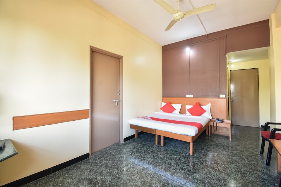 OYO 63264 Hotel Shamiana, Pandharpur, Solapur