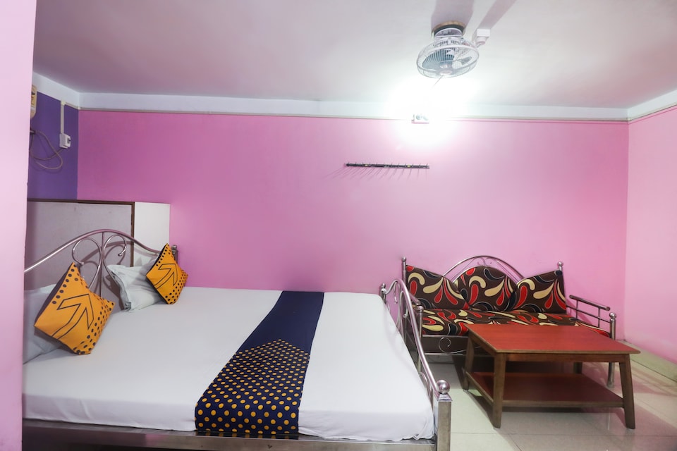 SPOT ON Piyush Lodge And Hotel, Dhanbad, Dhanbad