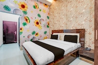 Collection O Rudrapur Bus Stand Formerly Corinthian