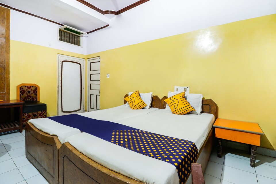 SPOT ON 63325 Hotel Rajshree, Morena, Morena