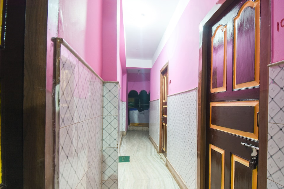 OYO 63347 Hotel Aparajita, Tarapith, Tarapith