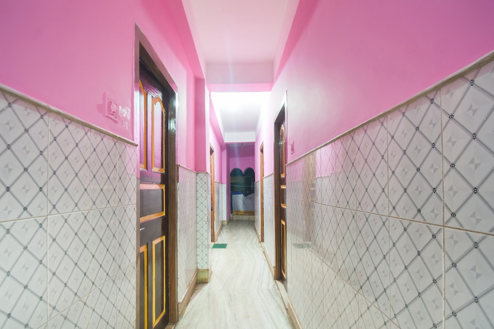 OYO 63347 Hotel Aparajita, Tarapith, Tarapith