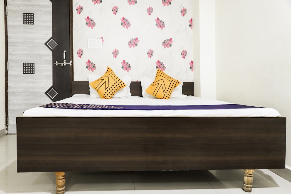 SPOT ON 63358 Hotel Raddison, Bina, Bina